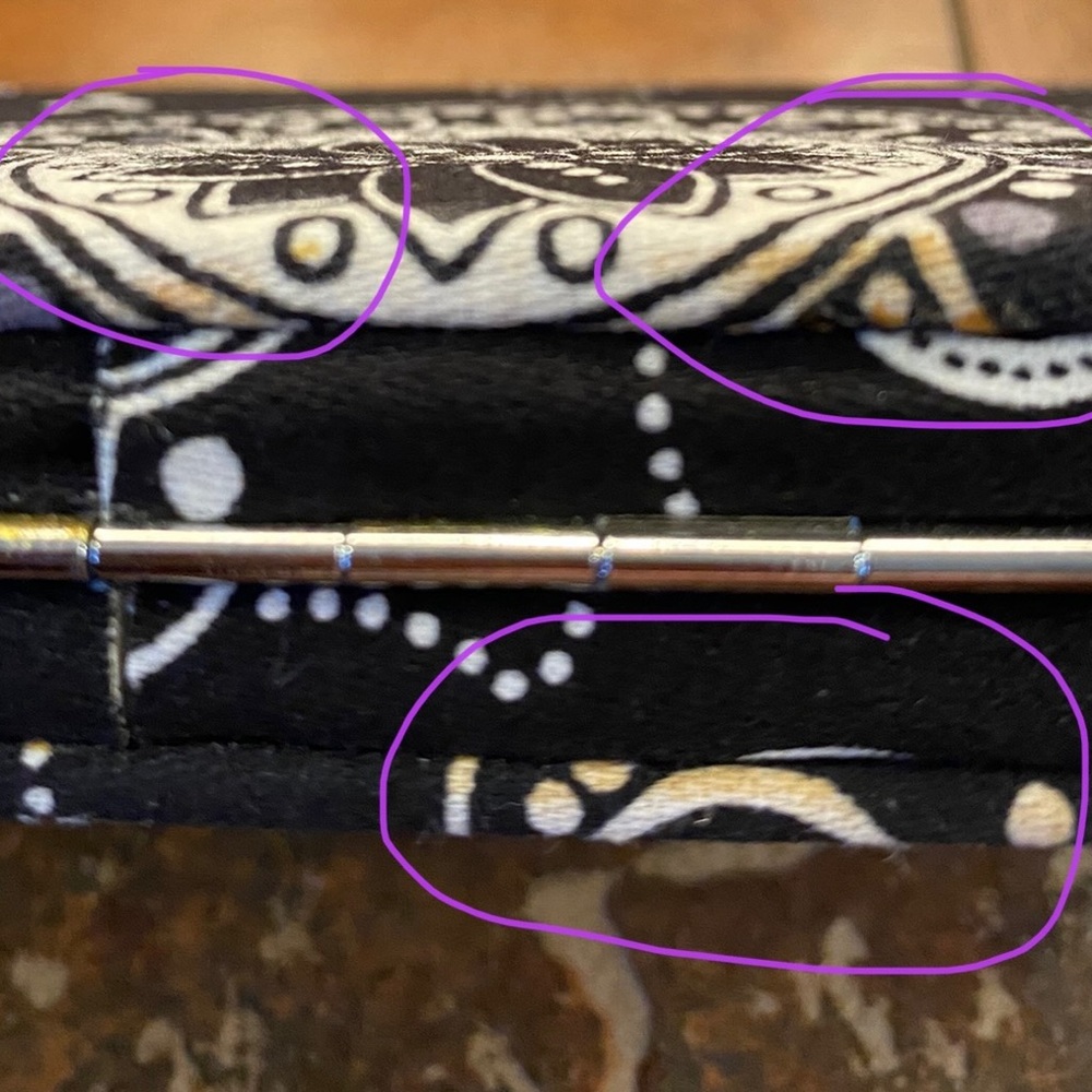 ThirtyOne Wallet - Picture 6 of 9